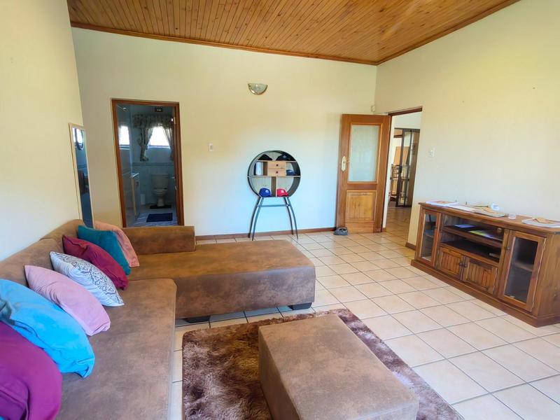 4 Bedroom Property for Sale in Prince Alfred Hamlet Western Cape